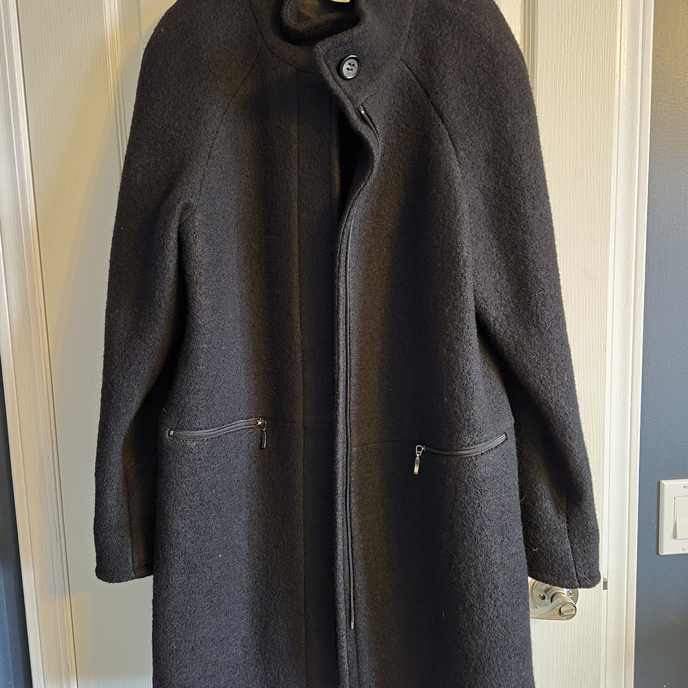 Liz CLAIBORNE WOOL COAT
